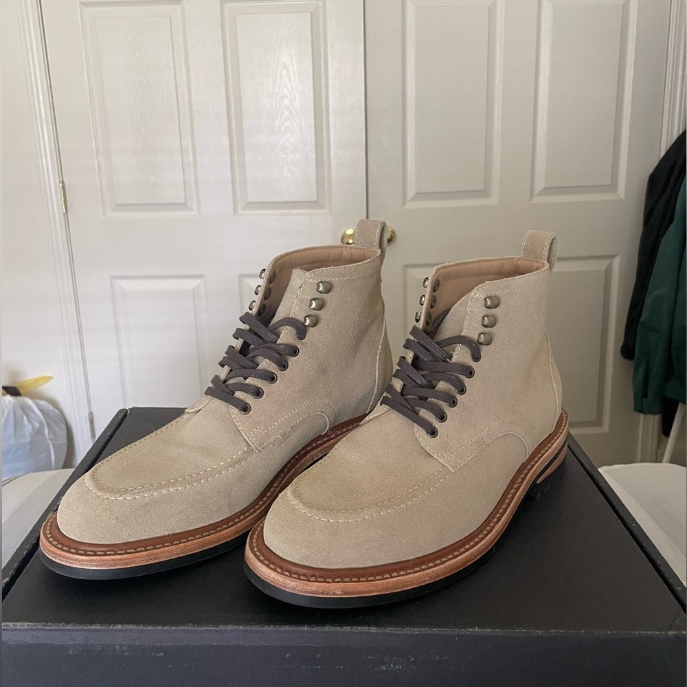 Rhodes boots